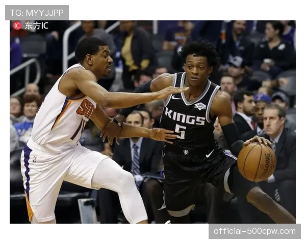 第三节转折：国王队一波20-5进攻高潮，福克斯主导攻防转换